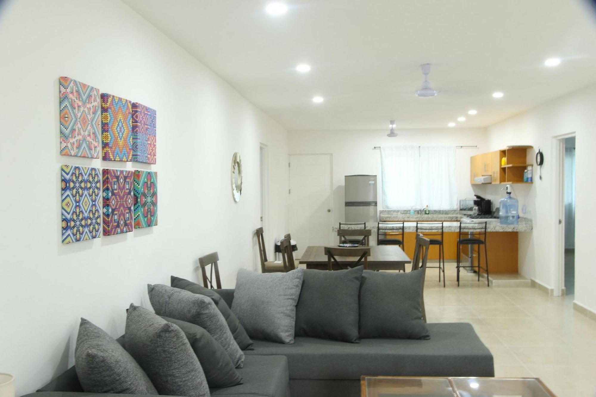 Edifico Con Departamentos Amplios Cerca De La Playa Apartment Puerto Morelos Luaran gambar