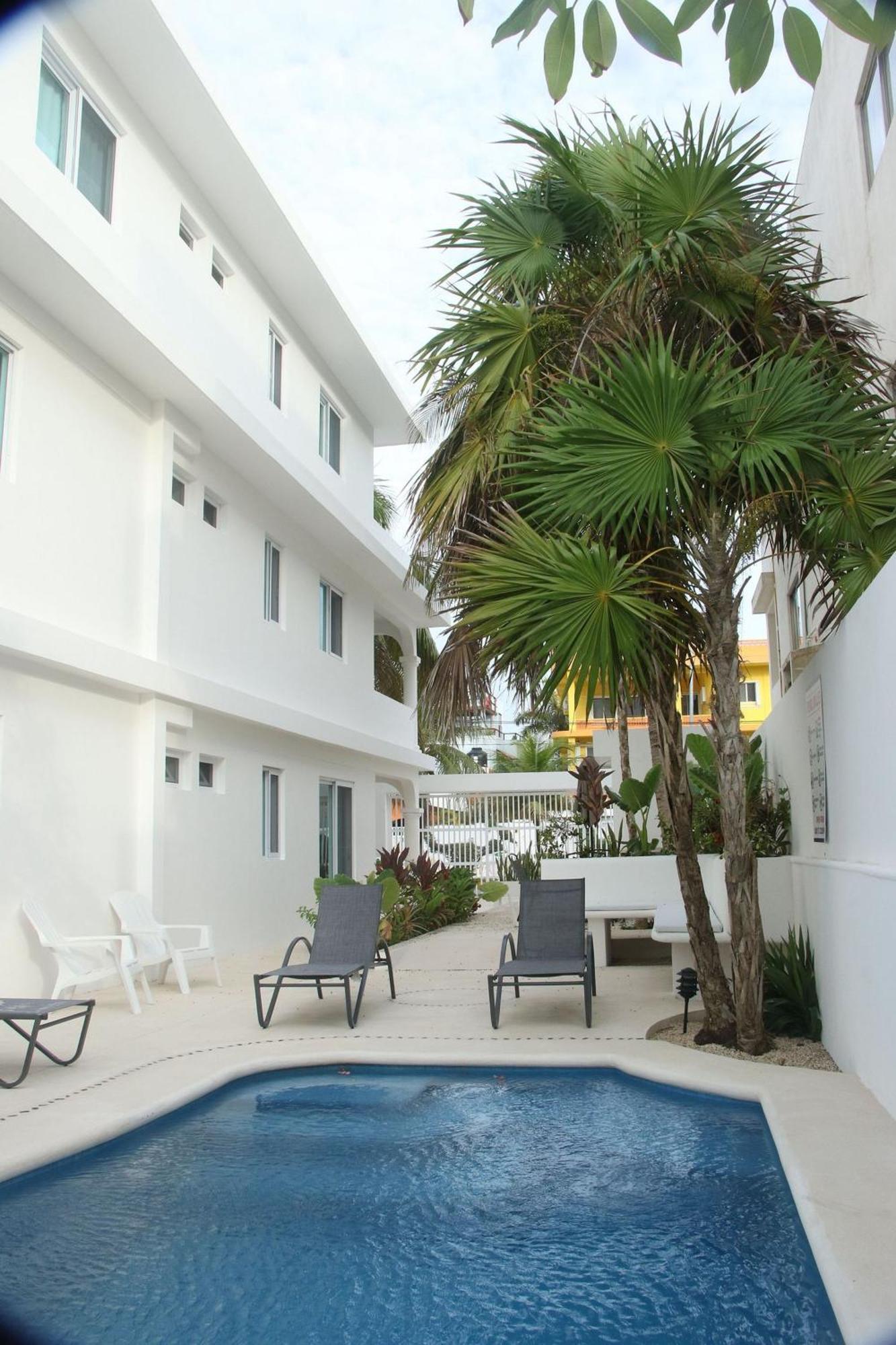 Edifico Con Departamentos Amplios Cerca De La Playa Apartment Puerto Morelos Luaran gambar